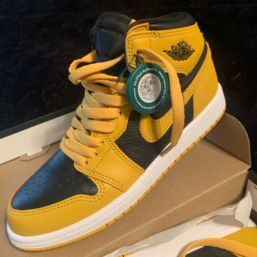 3y Jordan 1s